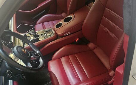 Porsche Panamera II рестайлинг, 2017 год, 7 000 000 рублей, 3 фотография