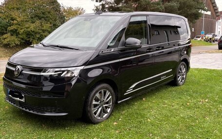 Volkswagen Multivan, 2022 год, 5 595 000 рублей, 1 фотография