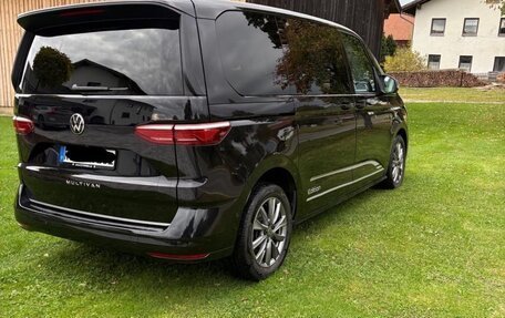 Volkswagen Multivan, 2022 год, 5 595 000 рублей, 5 фотография