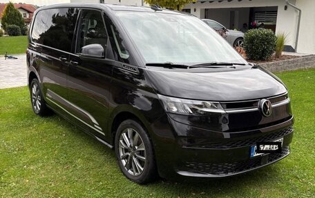 Volkswagen Multivan, 2022 год, 5 595 000 рублей, 7 фотография