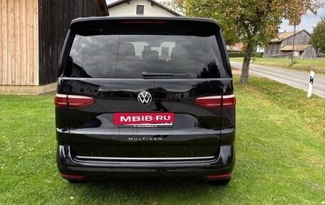 Volkswagen Multivan, 2022 год, 5 595 000 рублей, 3 фотография