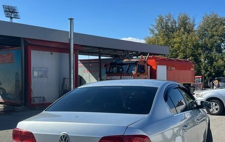 Volkswagen Passat B7, 2011 год, 730 000 рублей, 4 фотография