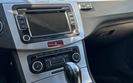 Volkswagen Passat B7, 2011 год, 730 000 рублей, 12 фотография