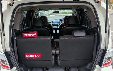 Honda Freed I, 2011 год, 1 200 000 рублей, 10 фотография