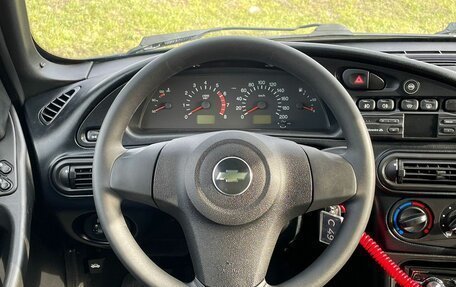 Chevrolet Niva I рестайлинг, 2017 год, 577 000 рублей, 5 фотография