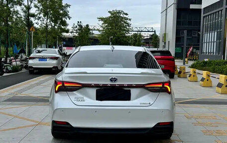 Toyota Avalon, 2022 год, 2 593 555 рублей, 5 фотография