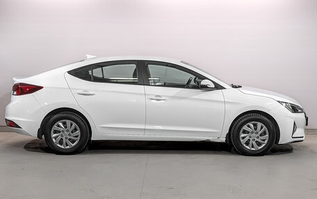 Hyundai Elantra VI рестайлинг, 2019 год, 1 630 000 рублей, 4 фотография