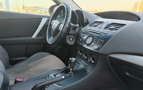 Mazda 3, 2012 год, 1 100 000 рублей, 18 фотография