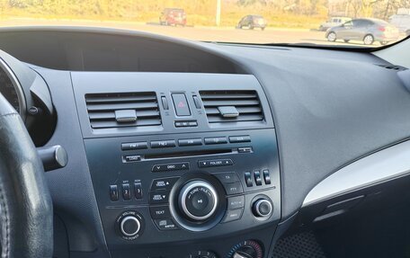 Mazda 3, 2012 год, 1 100 000 рублей, 26 фотография