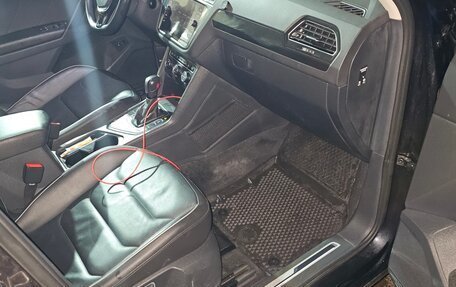 Volkswagen Tiguan II, 2020 год, 2 870 000 рублей, 8 фотография