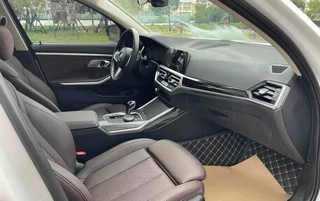 BMW 3 серия, 2022 год, 2 690 000 рублей, 10 фотография