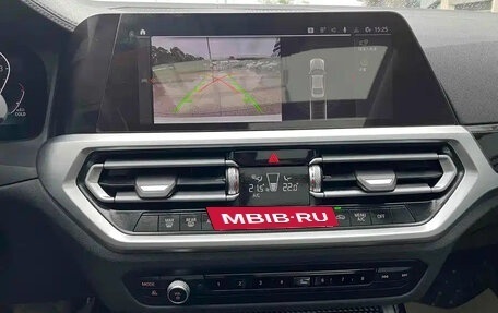 BMW 3 серия, 2022 год, 2 690 000 рублей, 17 фотография