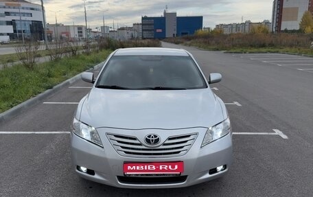Toyota Camry, 2006 год, 970 000 рублей, 2 фотография