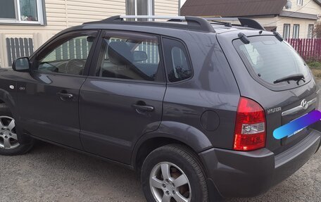 Hyundai Tucson III, 2007 год, 999 000 рублей, 2 фотография