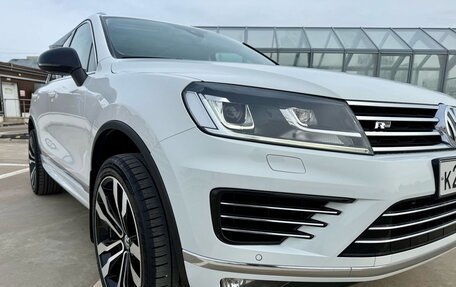 Volkswagen Touareg III, 2017 год, 3 350 000 рублей, 4 фотография