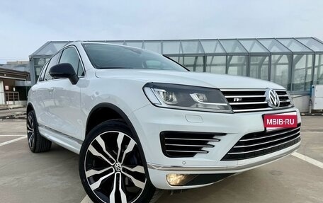 Volkswagen Touareg III, 2017 год, 3 350 000 рублей, 1 фотография