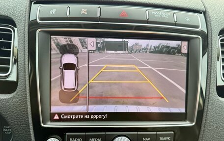 Volkswagen Touareg III, 2017 год, 3 350 000 рублей, 26 фотография