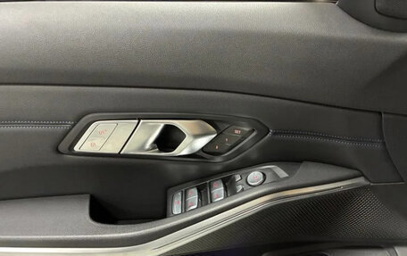 BMW 3 серия, 2022 год, 2 868 000 рублей, 13 фотография