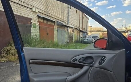 Ford Focus IV, 2000 год, 120 000 рублей, 13 фотография