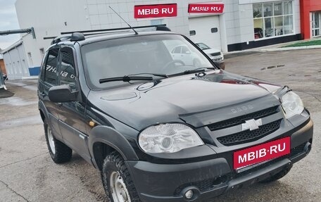 Chevrolet Niva I рестайлинг, 2010 год, 325 000 рублей, 1 фотография