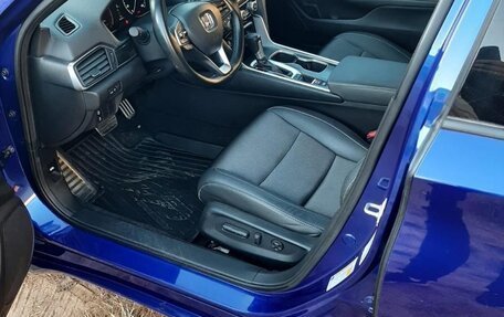 Honda Accord IX рестайлинг, 2019 год, 1 950 000 рублей, 4 фотография