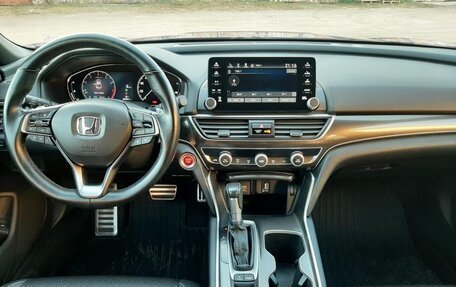 Honda Accord IX рестайлинг, 2019 год, 1 950 000 рублей, 3 фотография