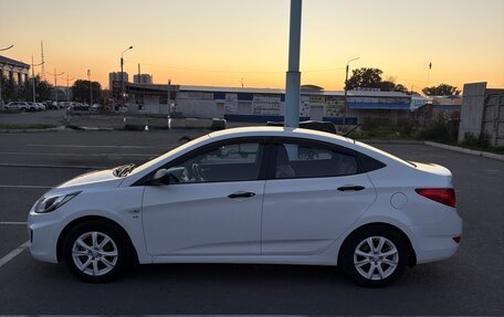 Hyundai Solaris II рестайлинг, 2013 год, 990 000 рублей, 5 фотография