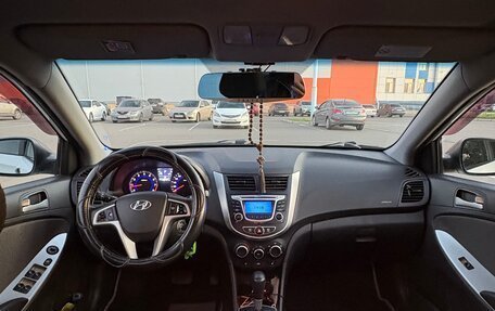 Hyundai Solaris II рестайлинг, 2013 год, 990 000 рублей, 9 фотография