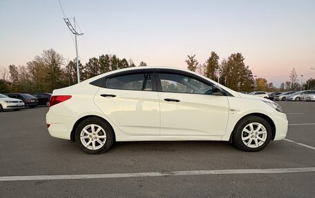 Hyundai Solaris II рестайлинг, 2013 год, 990 000 рублей, 6 фотография