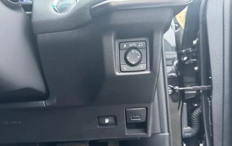 Toyota Crown, 2021 год, 2 697 000 рублей, 9 фотография