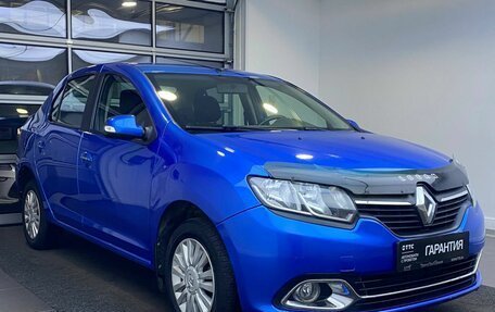 Renault Logan II, 2016 год, 699 000 рублей, 3 фотография