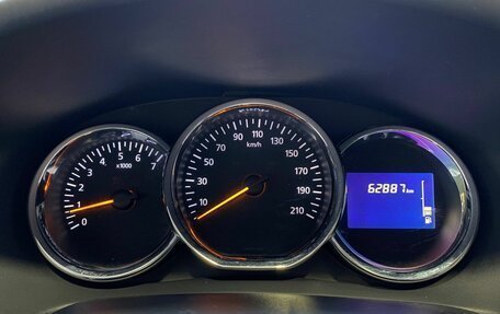 Renault Logan II, 2016 год, 699 000 рублей, 16 фотография