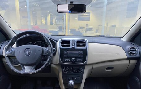 Renault Logan II, 2016 год, 699 000 рублей, 17 фотография