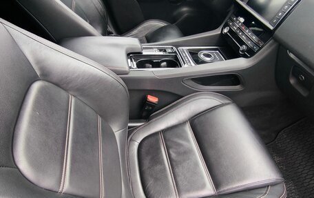 Jaguar F-Pace, 2017 год, 2 750 000 рублей, 7 фотография