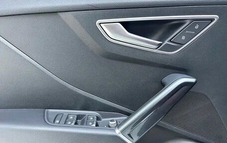 Audi Q2 I, 2021 год, 2 100 000 рублей, 15 фотография