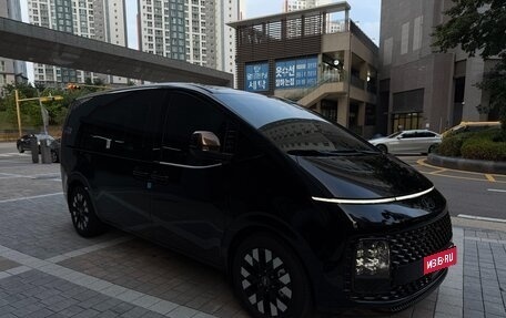 Hyundai Staria, 2025 год, 5 600 000 рублей, 3 фотография