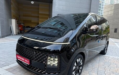 Hyundai Staria, 2025 год, 5 600 000 рублей, 1 фотография