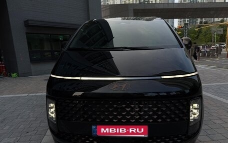 Hyundai Staria, 2025 год, 5 600 000 рублей, 4 фотография