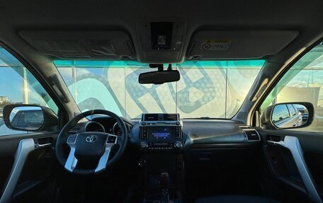 Toyota Land Cruiser Prado 150 рестайлинг 2, 2014 год, 3 330 000 рублей, 2 фотография