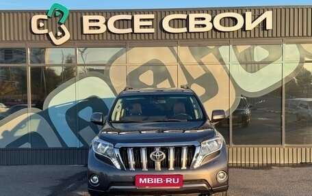 Toyota Land Cruiser Prado 150 рестайлинг 2, 2014 год, 3 330 000 рублей, 5 фотография