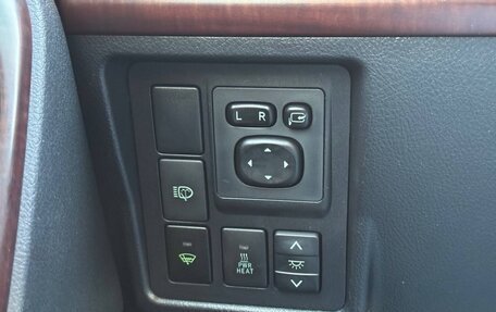 Toyota Land Cruiser Prado 150 рестайлинг 2, 2014 год, 3 330 000 рублей, 18 фотография