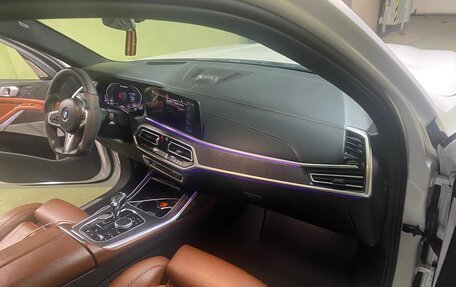 BMW X7, 2021 год, 7 800 000 рублей, 10 фотография