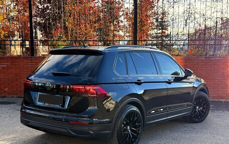 Volkswagen Tiguan II, 2021 год, 3 700 000 рублей, 14 фотография