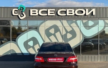 Mercedes-Benz E-Класс, 2010 год, 1 120 000 рублей, 6 фотография