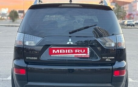 Mitsubishi Outlander III рестайлинг 3, 2007 год, 920 000 рублей, 7 фотография