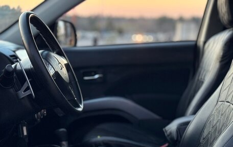 Mitsubishi Outlander III рестайлинг 3, 2007 год, 920 000 рублей, 19 фотография