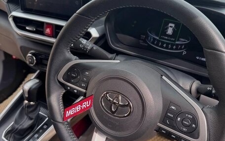 Toyota Raize I, 2021 год, 1 170 000 рублей, 3 фотография