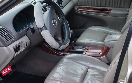 Toyota Camry V40, 2004 год, 790 000 рублей, 1 фотография