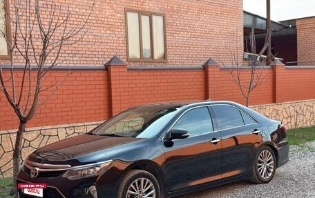 Toyota Camry, 2018 год, 2 350 000 рублей, 18 фотография