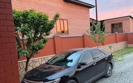 Toyota Camry, 2018 год, 2 350 000 рублей, 14 фотография